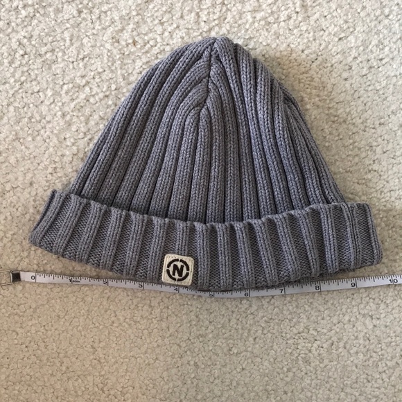 NAUTICA stocking cap. Youth- One Size. Like new - Picture 3 of 3